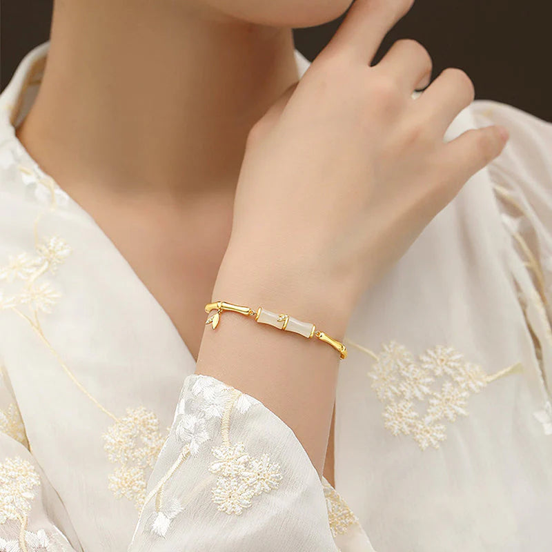 Zapestnica iz hetianskega bambusa in žada? - spiiyle