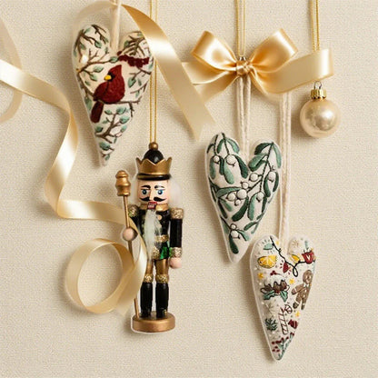 (🔥Kúp 1 a získaj 1 zadarmo🔥)Ročno vezen božični komplet v obliki srca