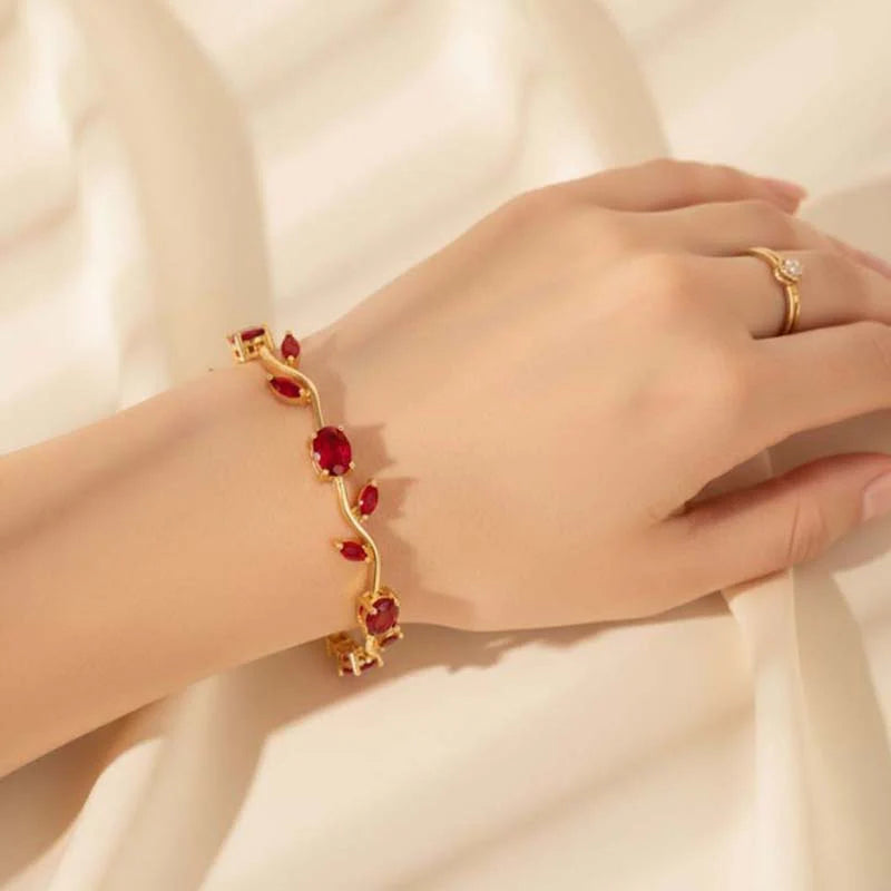 Unikatna zapestnica z obeskom za ženske