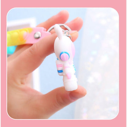 Obesek za ključe Vesoljski zajec Pimp