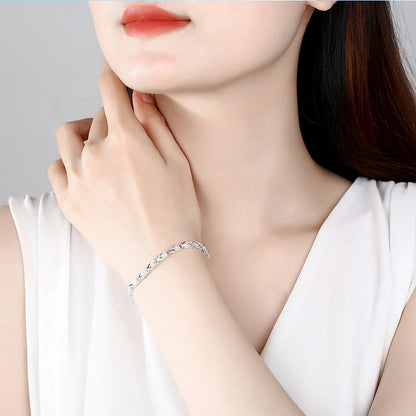 【🔥 Kupite 1 in dobite 1 gratis🔥】Elegantna zapestnica z bleščečo deteljico - spiiyle