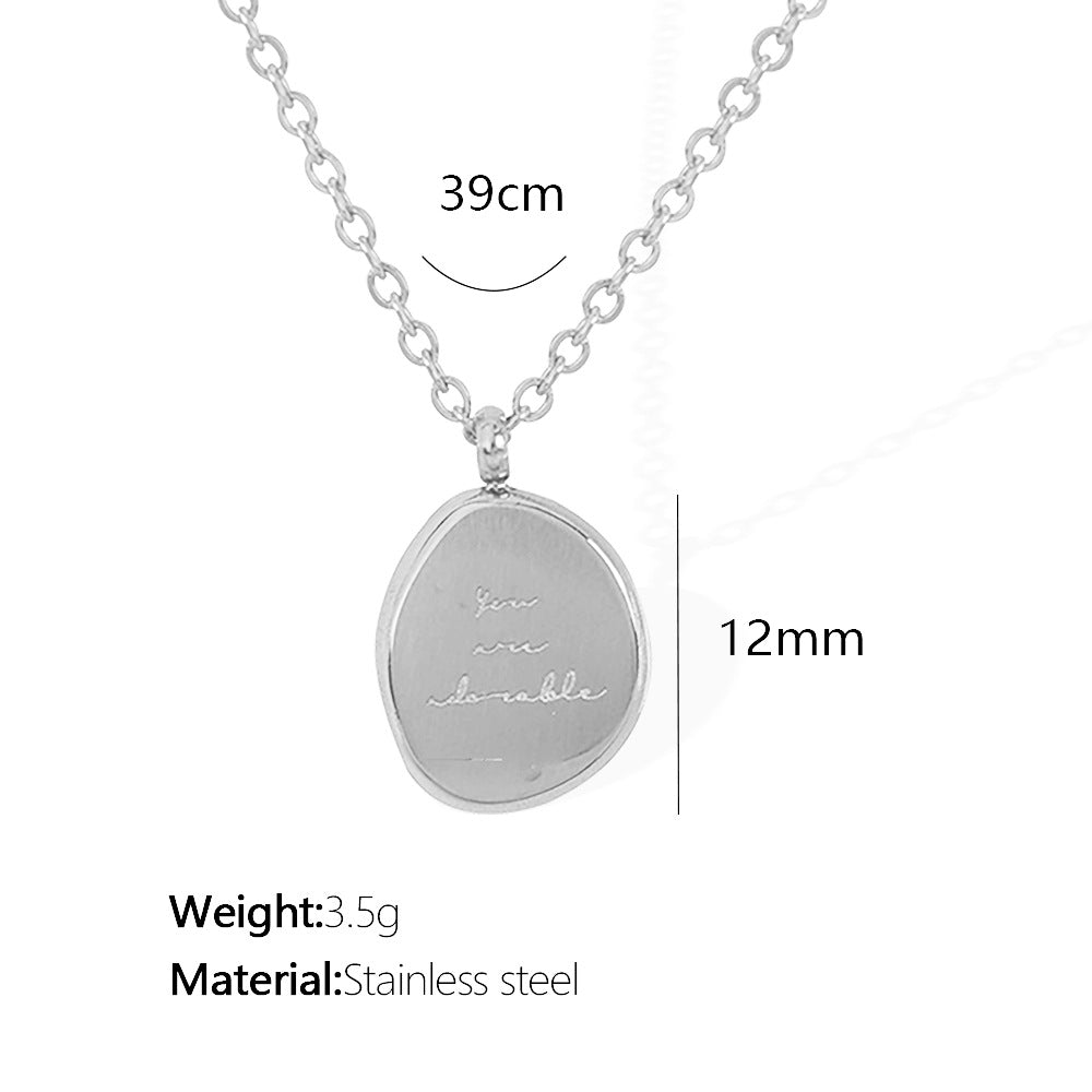 Unisex ogrlica z nepravilnim ovalnim obeskom