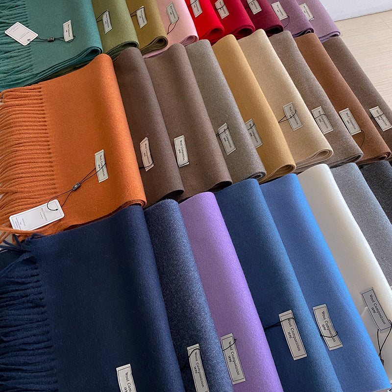 Ženski topel volneni šal enobarvne barve