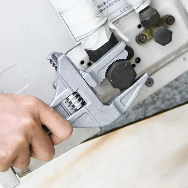 Večnamensko orodje za kopalniške ključe