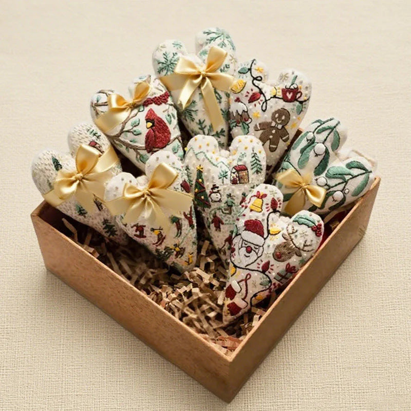 (🔥Kúp 1 a získaj 1 zadarmo🔥)Ročno vezen božični komplet v obliki srca