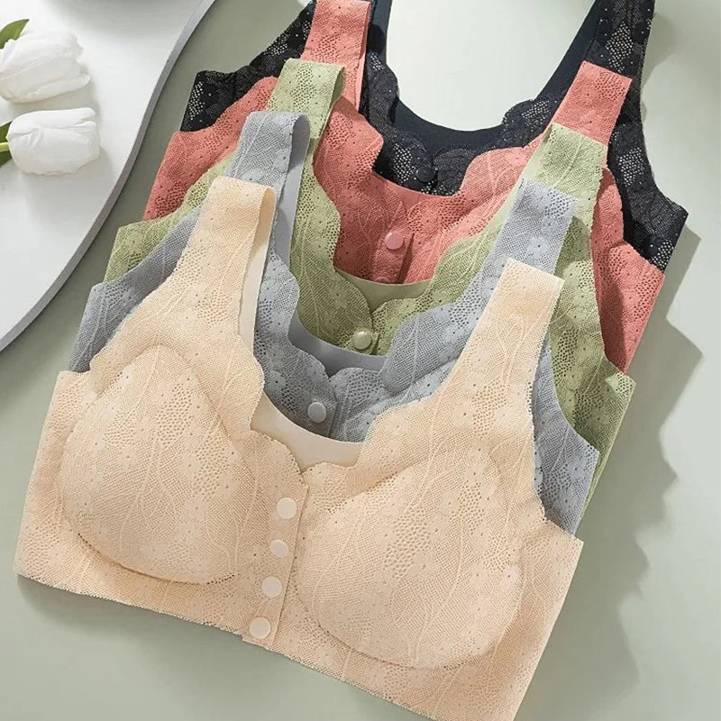 Udoben modrček z gumbi za večje velikosti s čipko