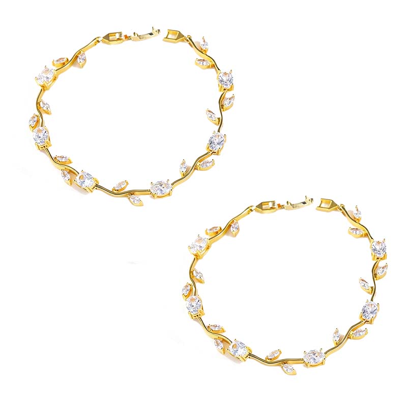 Unikatna zapestnica z obeskom za ženske